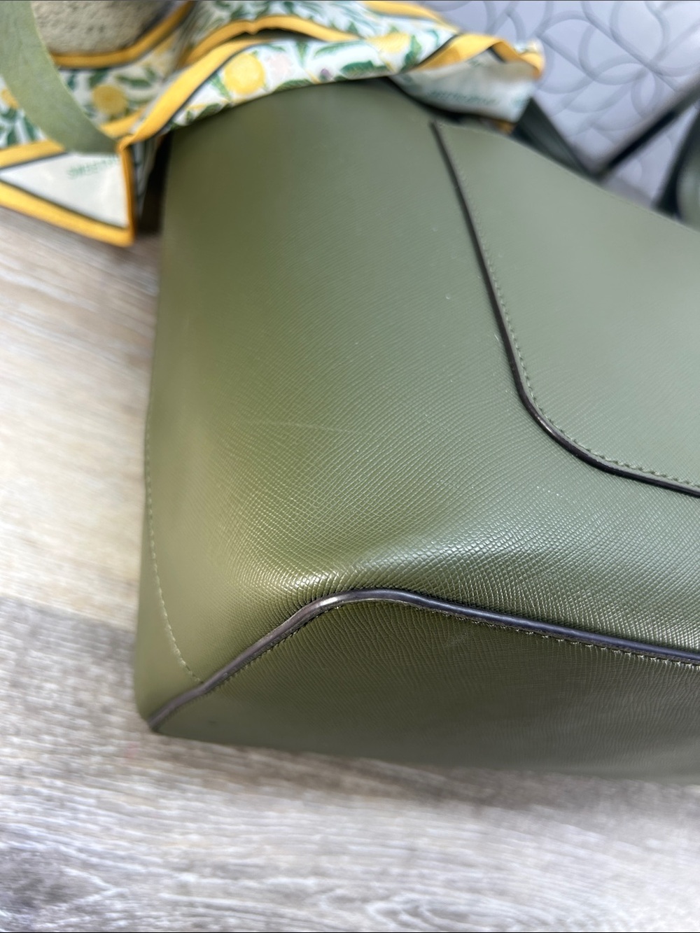 2811 Kate Spade New York Staci Large Tote in Enchanted Green 272582811 - Picture 12 of 14
